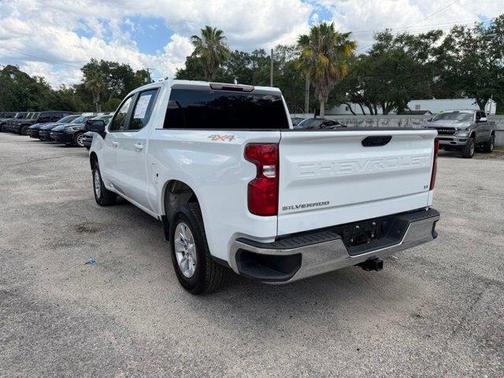 Summit White 2025 Chevrolet Silverado 1500 LT