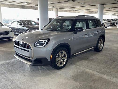 2025 MINI Countryman S