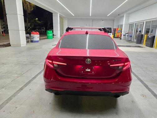 2019 Alfa Romeo Giulia Base