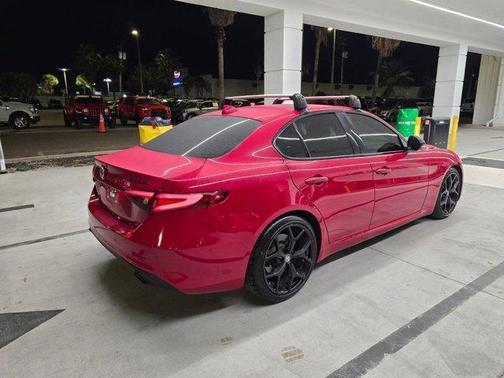 2019 Alfa Romeo Giulia Base