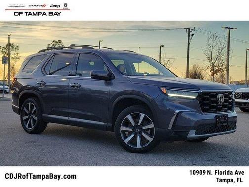 2024 Honda Pilot Touring