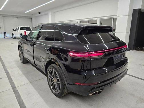 2020 Porsche Cayenne Turbo