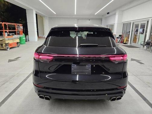 2020 Porsche Cayenne Turbo