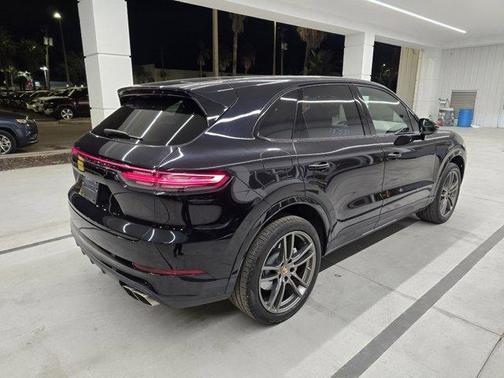 2020 Porsche Cayenne Turbo