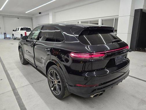 2020 Porsche Cayenne Turbo