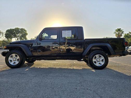 2023 Jeep Gladiator Sport S