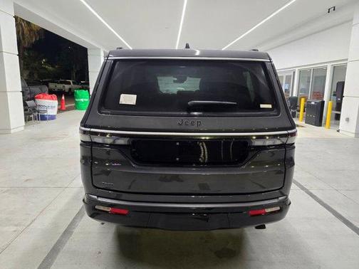 Metallic 2026 Jeep Grand Wagoneer Base