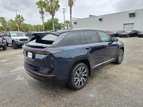 2025 Jeep Wagoneer S Limited