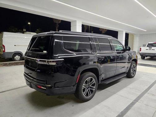 Gloss Black 2026 Jeep Grand Wagoneer Base