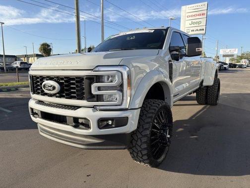 2025 Ford F-450 Lariat