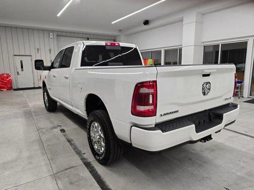 Bright White Clearcoat 2024 RAM 2500 Laramie