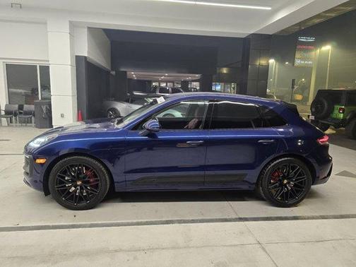 2022 Porsche Macan GTS