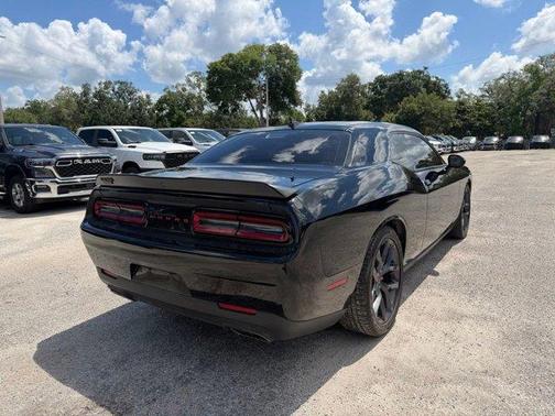 Pitch Black Clearcoat 2023 Dodge Challenger R/T