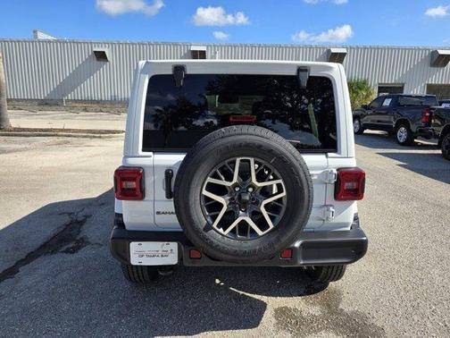 2025 Jeep Wrangler Sahara