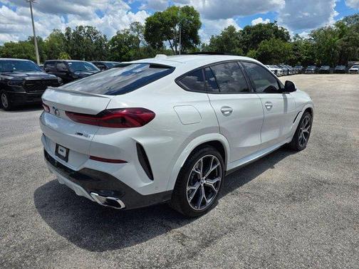 Alpine White 2025 BMW X6 xDrive40i