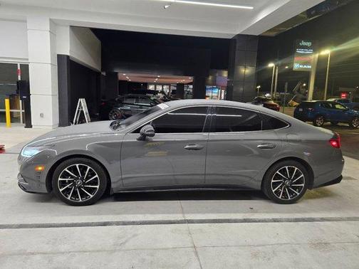 2020 Hyundai SONATA SEL Plus