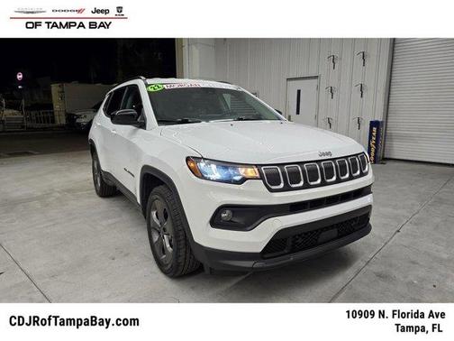 2022 Jeep Compass Latitude Lux