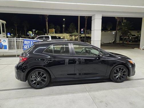 2024 Toyota Corolla Hatchback XSE