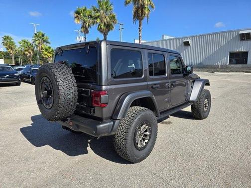 2025 Jeep Wrangler Rubicon 392