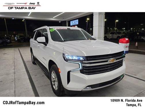 2023 Chevrolet Suburban LT