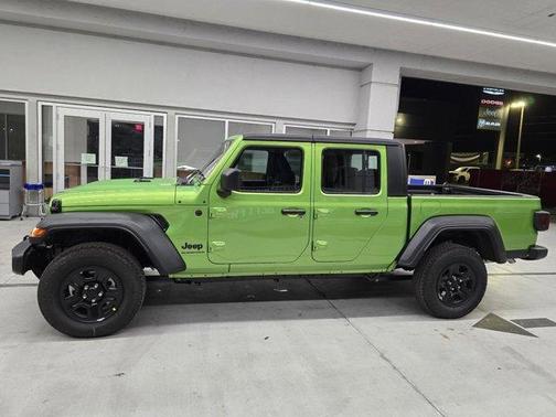 2025 Jeep Gladiator Sport