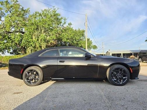2025 Dodge Charger Daytona R/T