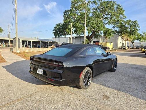 2025 Dodge Charger Daytona R/T