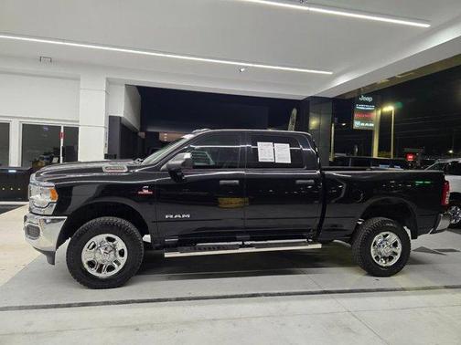 Diamond Black 2020 RAM 2500 Tradesman