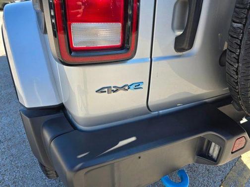 2024 Jeep Wrangler 4xe Sport