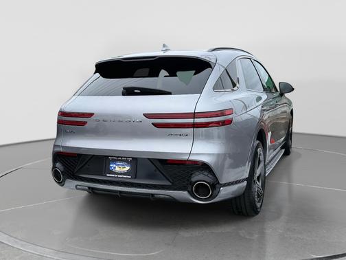 Silver 2024 Genesis GV70 3.5T Sport