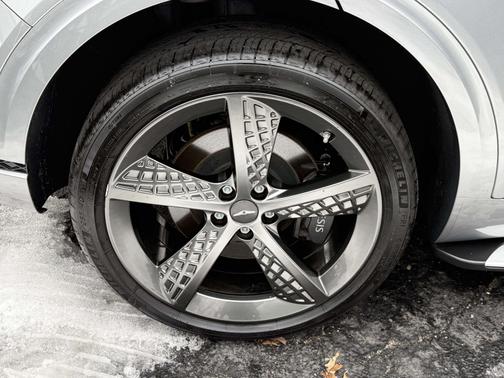Silver 2024 Genesis GV70 3.5T Sport