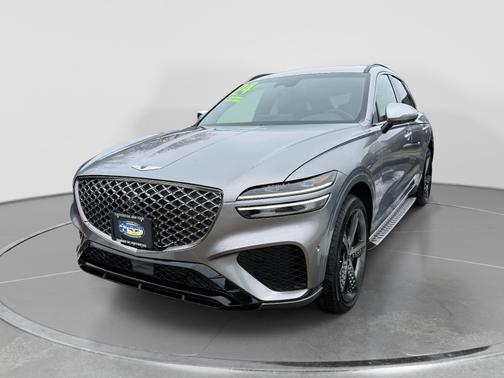 Silver 2024 Genesis GV70 3.5T Sport