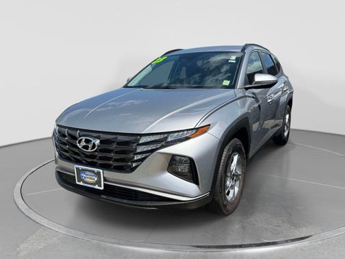 Silver 2023 Hyundai TUCSON SEL
