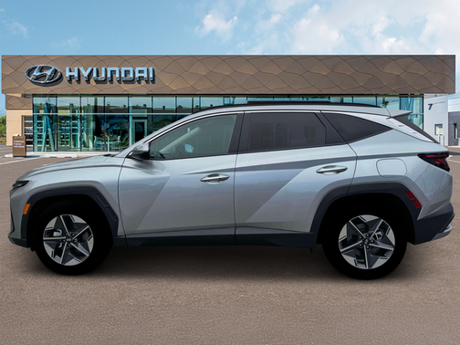 Shimmering Silver 2026 Hyundai TUCSON SEL
