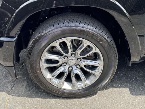 Black 2022 RAM 1500 Laramie