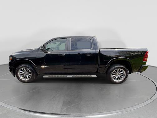 Black 2022 RAM 1500 Laramie