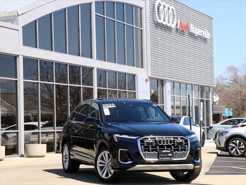 2025 Audi Q7 55 Premium Plus