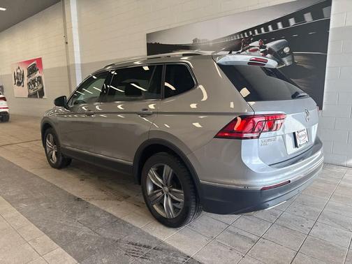 2020 Volkswagen Tiguan 2.0T SEL