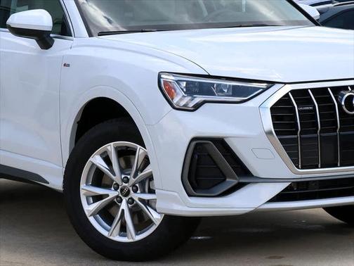 2025 Audi Q3 45 S line Premium Plus