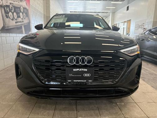 2024 Audi Q8 e-tron Premium Plus