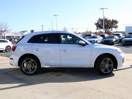 2024 Audi Q5 55 S line Premium Plus