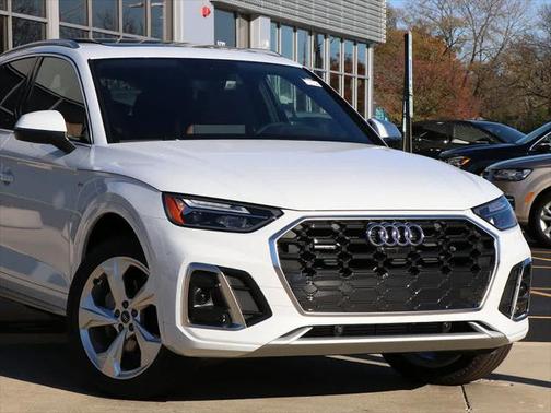 2025 Audi Q5 45 S line Premium Plus