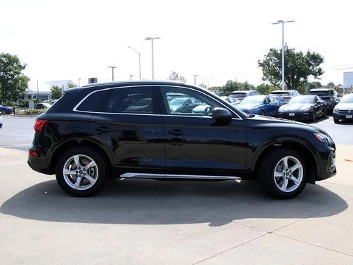 2025 Audi Q5 40 Premium