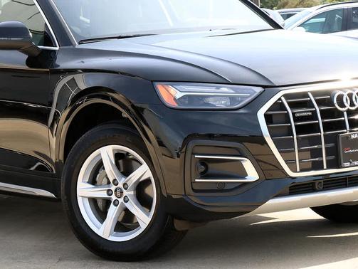 2025 Audi Q5 40 Premium