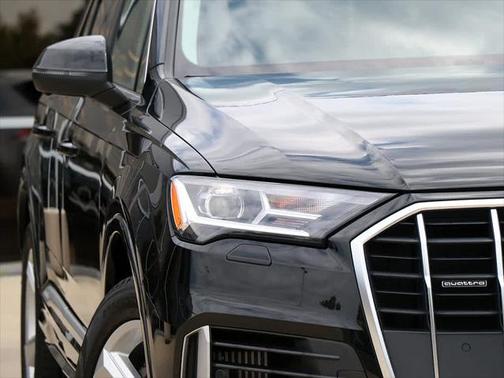 2022 Audi Q7 55 Premium