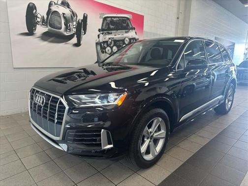 2022 Audi Q7 55 Premium
