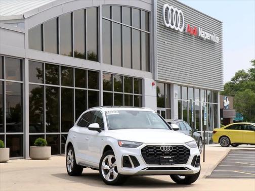 2022 Audi Q5 45 S line Premium Plus