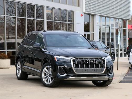 2026 Audi Q7 55 Premium Plus