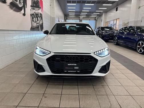 2023 Audi A4 45 S line Premium Plus