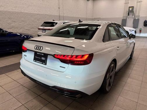 2023 Audi A4 45 S line Premium Plus
